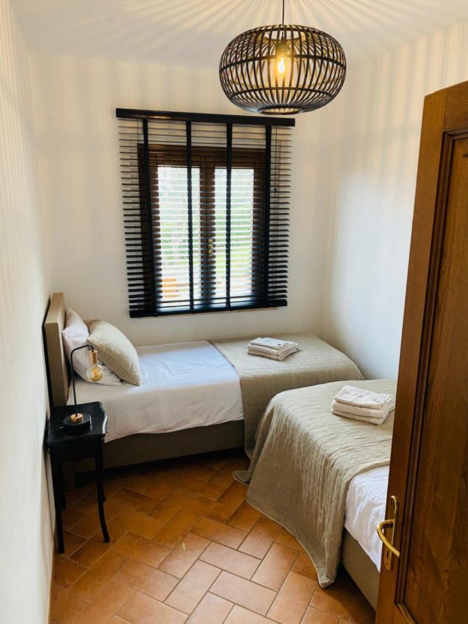 Casa Di Coraggio Villa Volterra Bagian luar foto