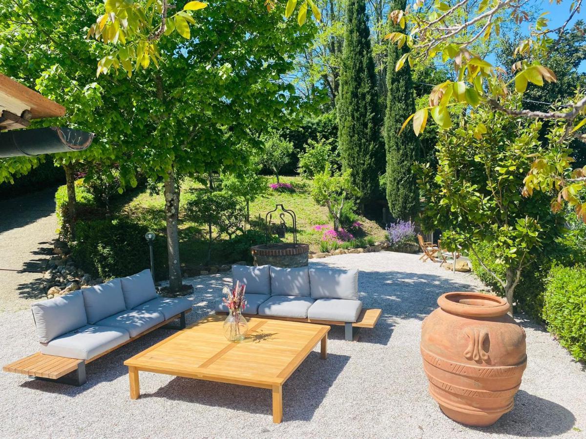Casa Di Coraggio Villa Volterra Bagian luar foto