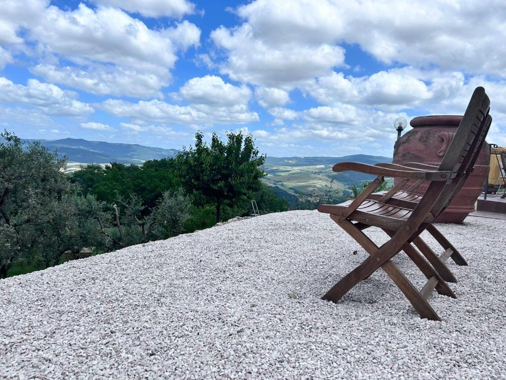 Casa Di Coraggio Villa Volterra Bagian luar foto