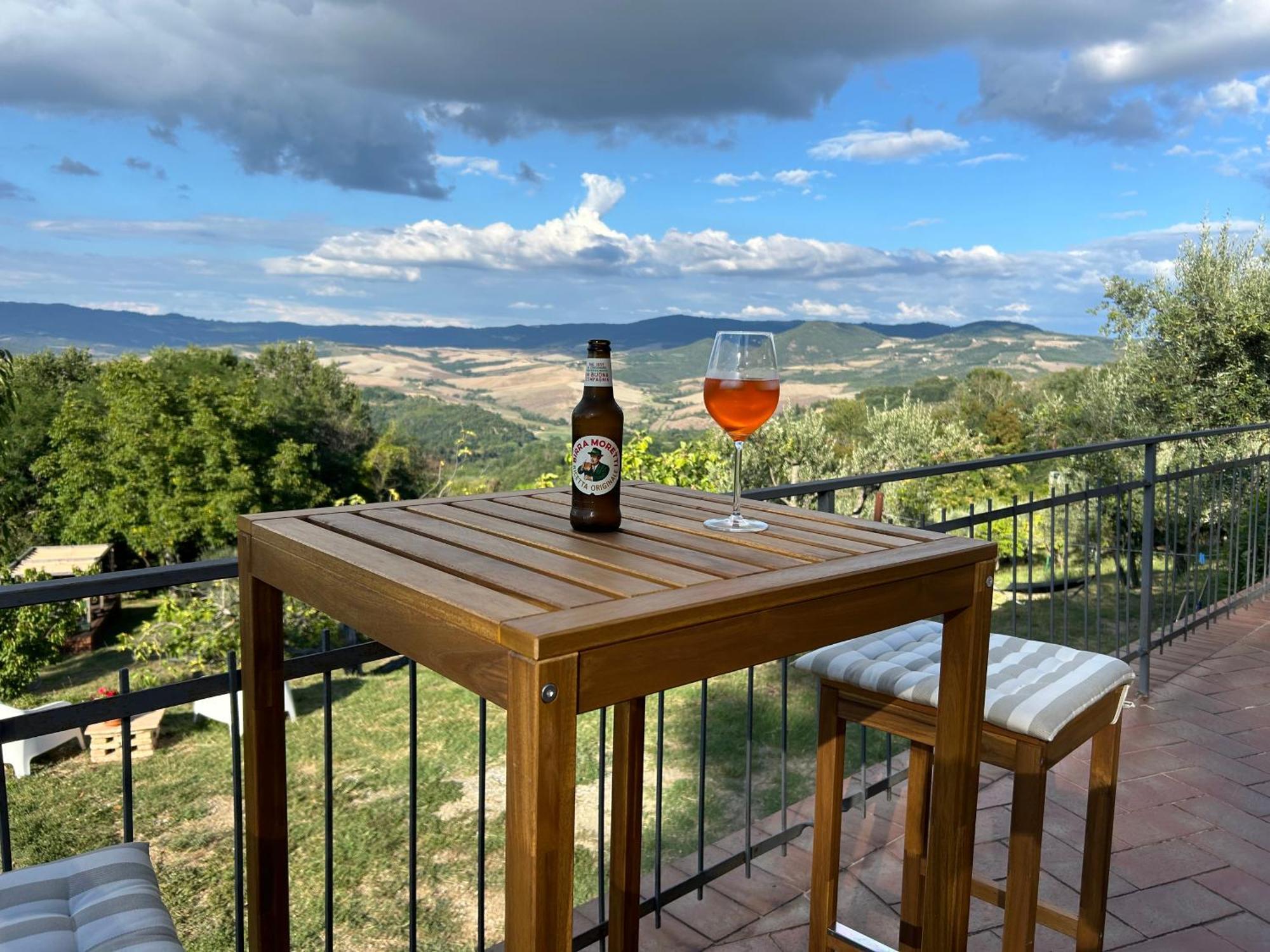 Casa Di Coraggio Villa Volterra Bagian luar foto