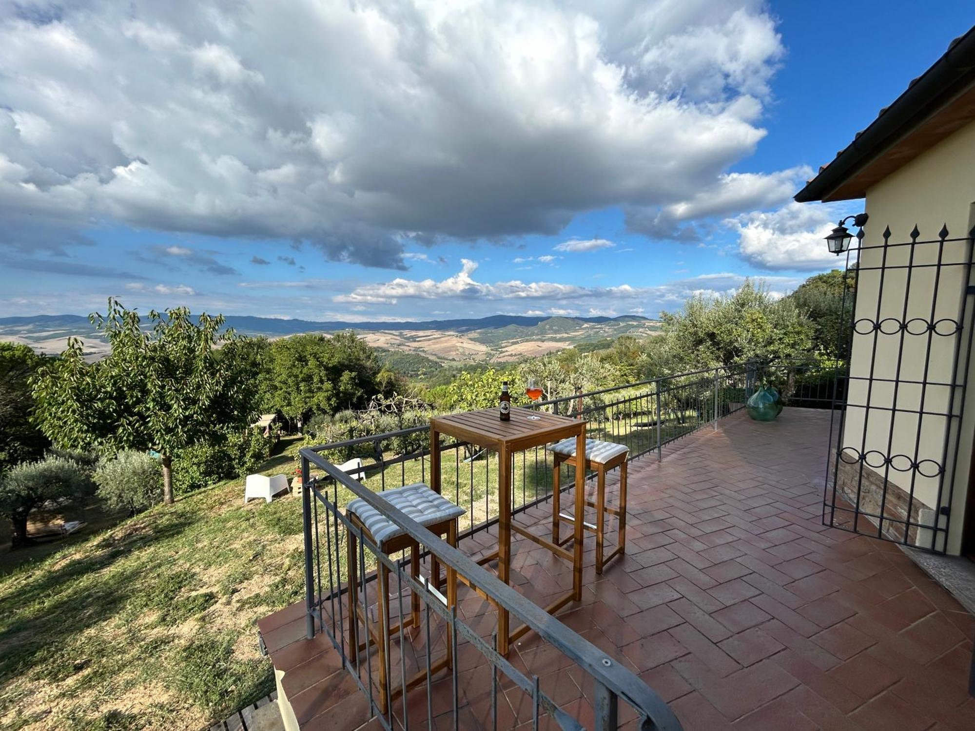 Casa Di Coraggio Villa Volterra Bagian luar foto